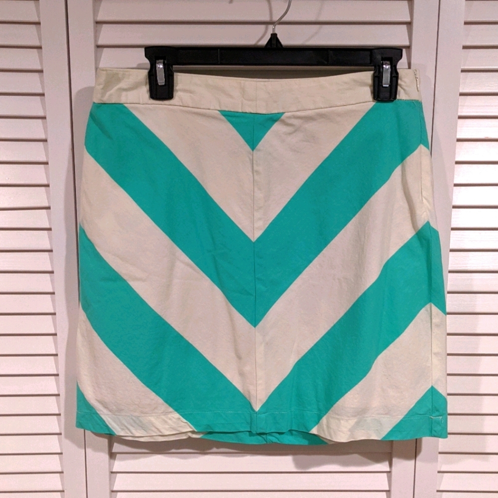 G.H. Bass & Co. Chevron Mini Skirt